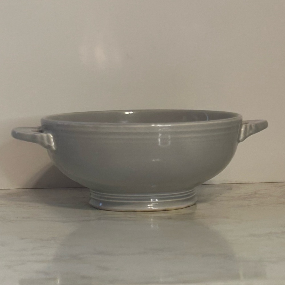 Vintage Fiesta Grey Double Handled Cream Soup Bowl 50’s - Picture 4 of 15